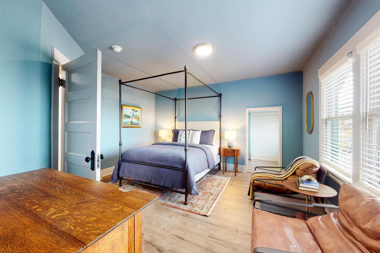 Вілла Tacoma Garden Hideaway Екстер'єр фото